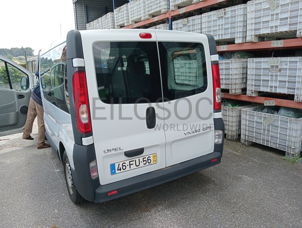 Opel Vivaro CDTi · Ano 2008
