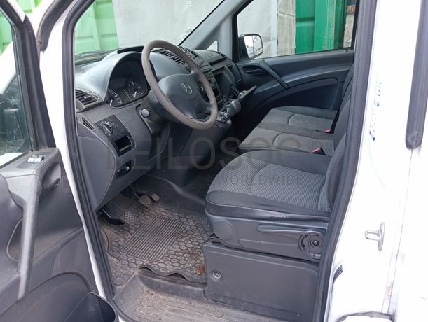 Mercedes-Benz Vito · Ano 2011