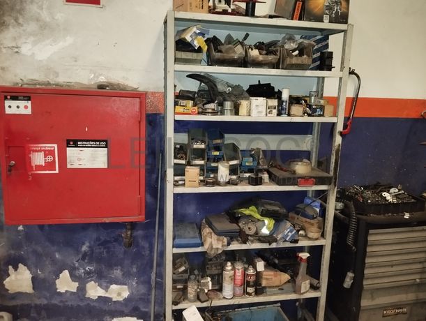 Equipamentos para a Indústria Automóvel · Veículo