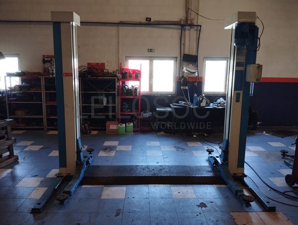 Equipamentos para a Indústria Automóvel · Veículo