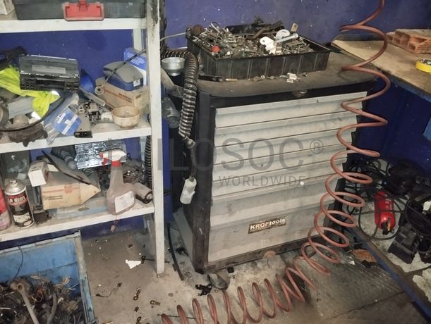 Equipamentos para a Indústria Automóvel · Veículo