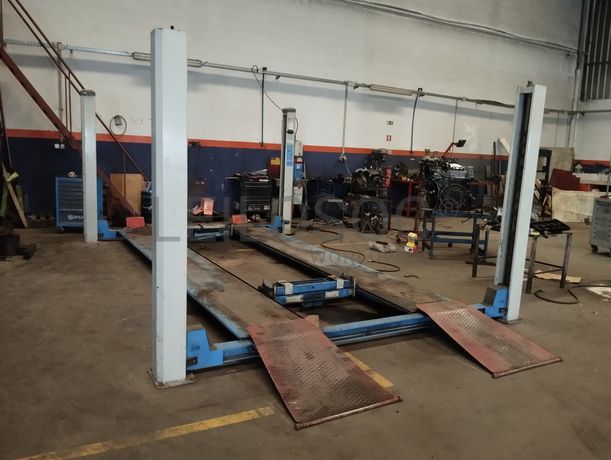 Equipamentos para a Indústria Automóvel · Veículo