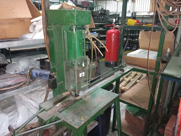 Equipamentos para a Indústria de Calçado