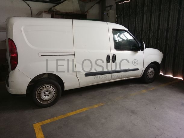 Fotografia de veículo: Opel Combo 1.6 CDTI · Ano 2012