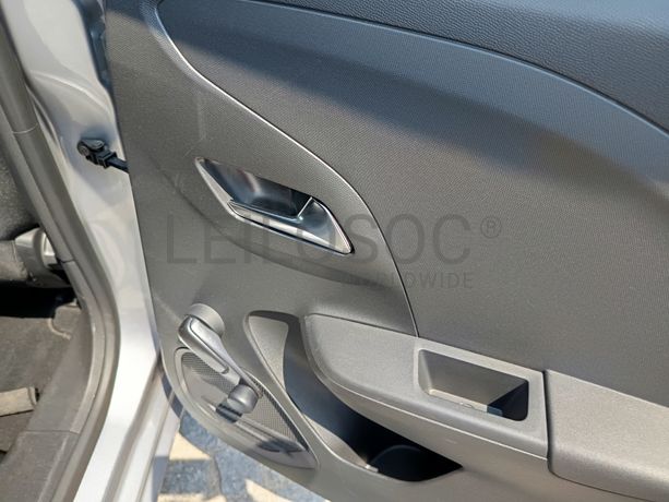 Opel Corsa · Ano 2022