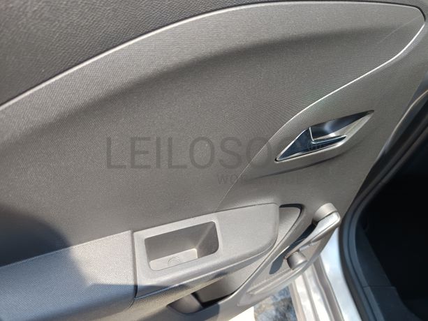 Opel Corsa · Ano 2022