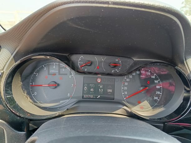 Opel Corsa · Ano 2021