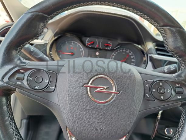 Opel Corsa · Ano 2021