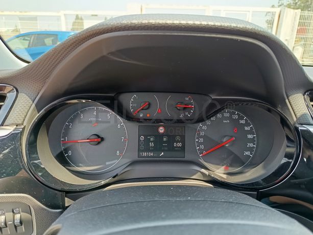 Opel Corsa · Ano 2021