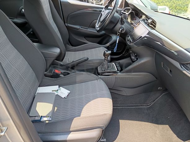 Opel Corsa · Ano 2021