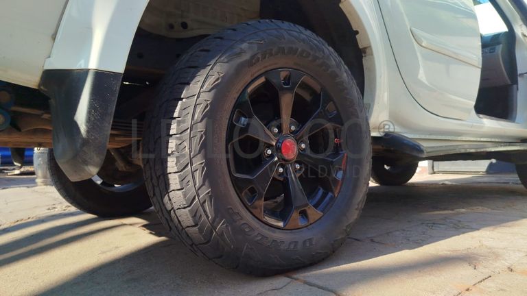 MITSUBISHI TRITON L200 2.5GLS-3,00m - 2011