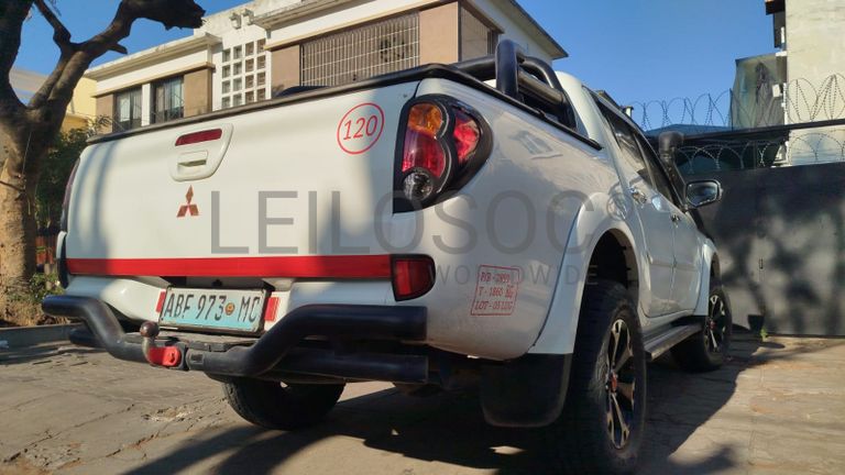 MITSUBISHI TRITON L200 2.5GLS-3,00m - 2011