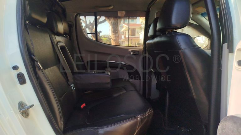 MITSUBISHI TRITON L200 2.5GLS-3,00m - 2011