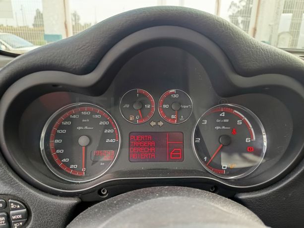 Alfa Romeu 147 · Ano 2008