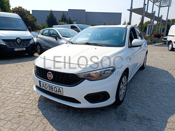 Fotografia de veículo: Fiat Tipo · Ano 2020