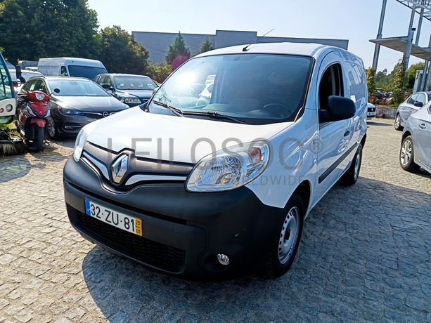 Fotografia de veículo: Renault Kangoo · Ano 2020