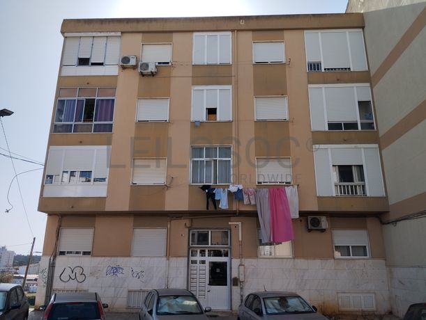 Fotografia de direito: Quinhão Hereditário · Arrentela, Seixal