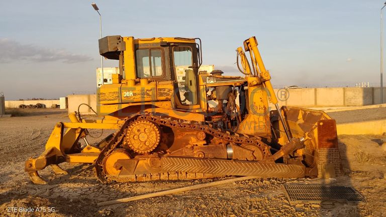 Buldozer Caterpilla D6R