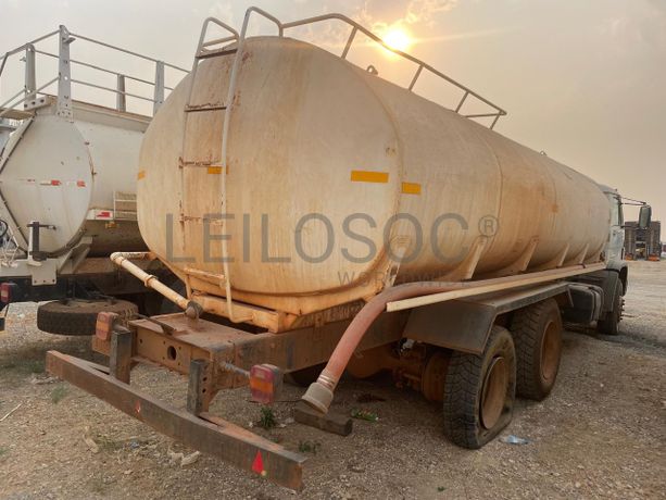 Camião Cisterna de Água VOLKSWAGEN Worker 31-310