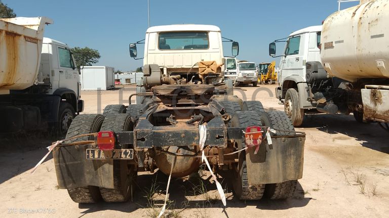 Camião Trator VOLKSWAGEN Worker 31-310