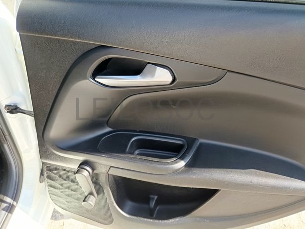 Fiat Tipo · Ano 2020