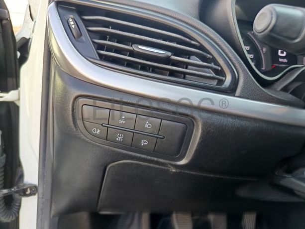 Fiat Tipo · Ano 2020