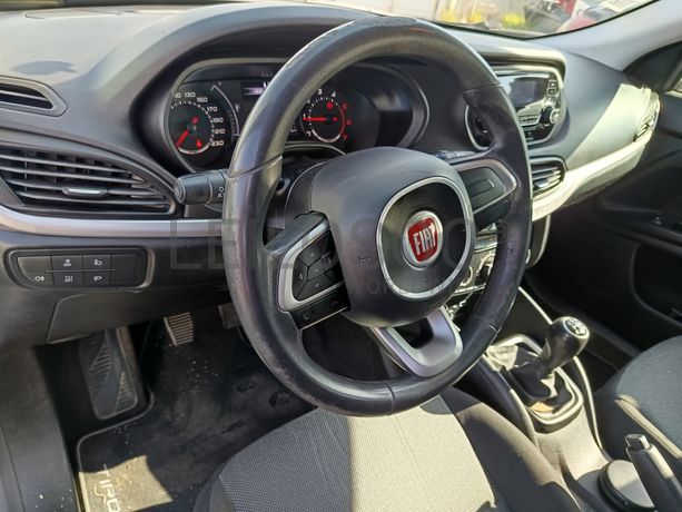 Fiat Tipo · Ano 2020
