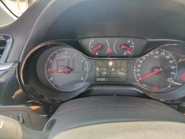 Opel Corsa · Ano 2021
