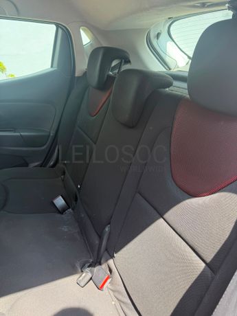 Renault Clio · Ano 2015