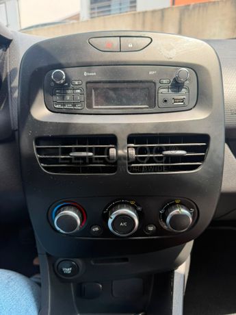Renault Clio · Ano 2015