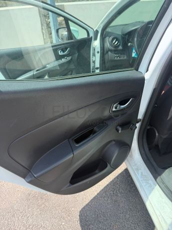Renault Clio · Ano 2015