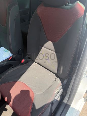 Renault Clio · Ano 2015