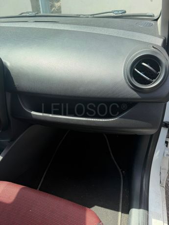 Renault Clio · Ano 2015