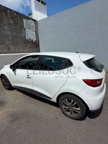 Renault Clio · Ano 2015