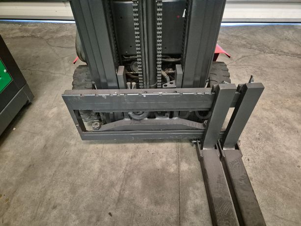 Empilhador Linde · Ano 2005 · 1500 KG