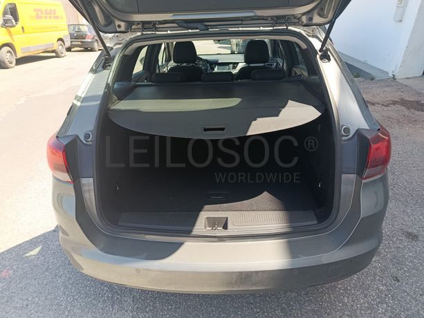 Opel Astra · Ano 2021