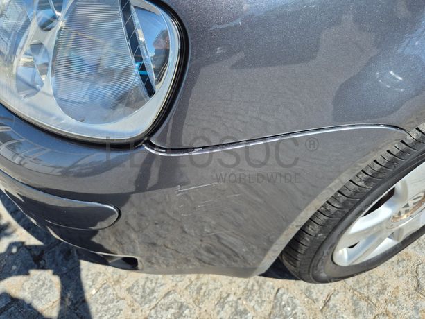 Volkswagen Touran · Ano 2005
