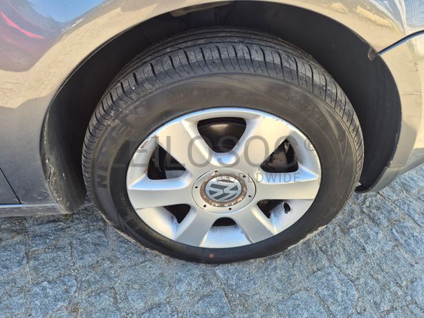 Volkswagen Touran · Ano 2005