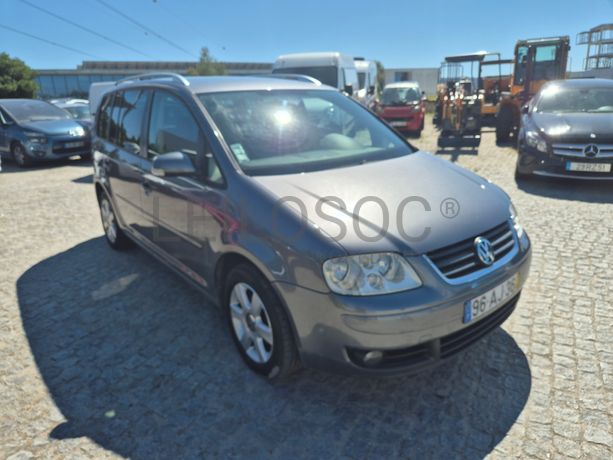 Volkswagen Touran · Ano 2005