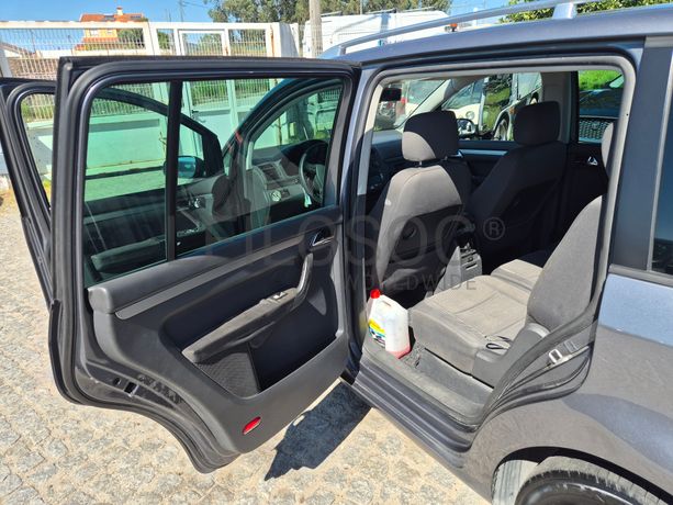 Volkswagen Touran · Ano 2005