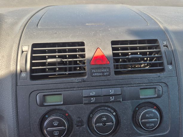 Volkswagen Touran · Ano 2005