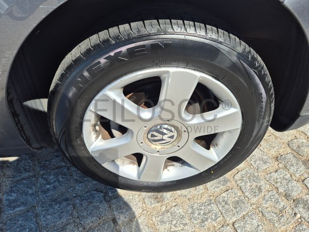 Volkswagen Touran · Ano 2005