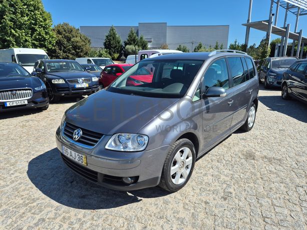 Volkswagen Touran · Ano 2005