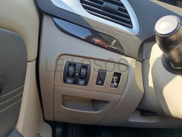 Renault Scénic · Ano 2010