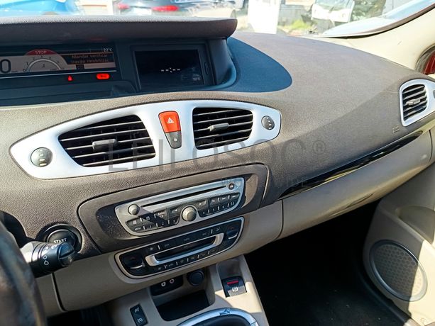 Renault Scénic · Ano 2010