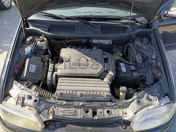 Fiat Punto 1.2 16V · Ano 1999
