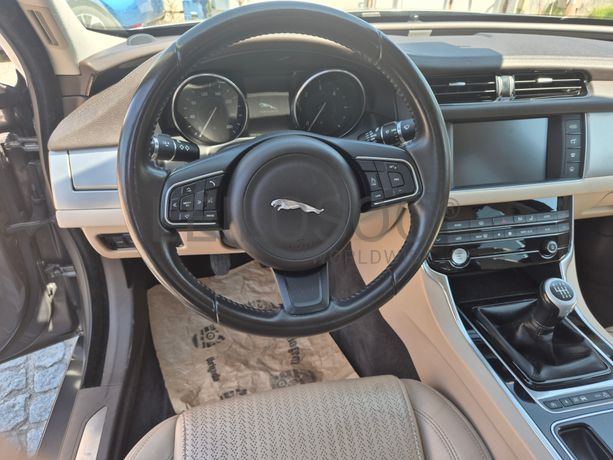 Jaguar XF II 2.0d · Ano 2016