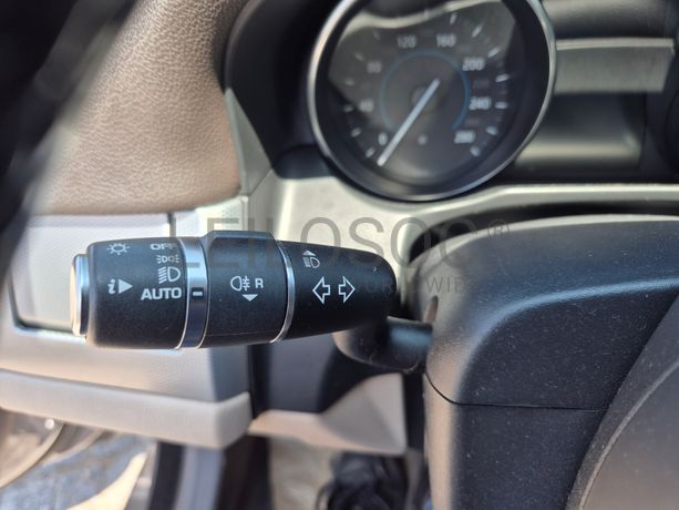 Jaguar XF II 2.0d · Ano 2016
