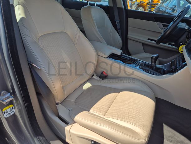 Jaguar XF II 2.0d · Ano 2016