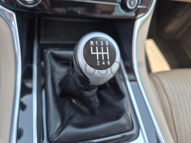 Jaguar XF II 2.0d · Ano 2016